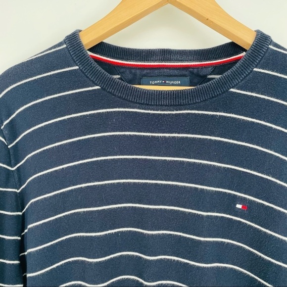 Tommy Hilfiger navy blue stripe  crew neck sweater - Picture 6 of 9